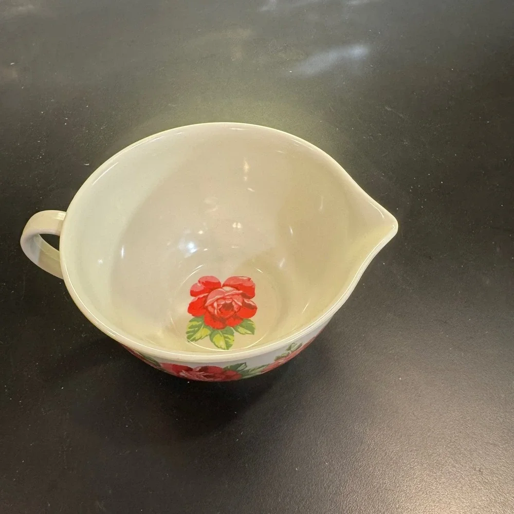 The Pioneer Woman Batter Bowl  White Red Floral Melamine Rose